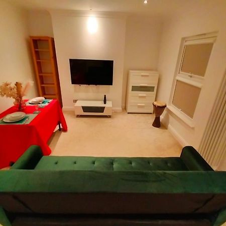 Fully-Equipped Flat In The City Of London Exteriör bild